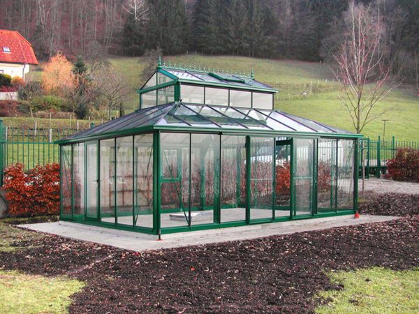 Cathedral Victorian Greenhouse - Image 2
