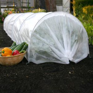 Giant Easy Fleece Tunnel