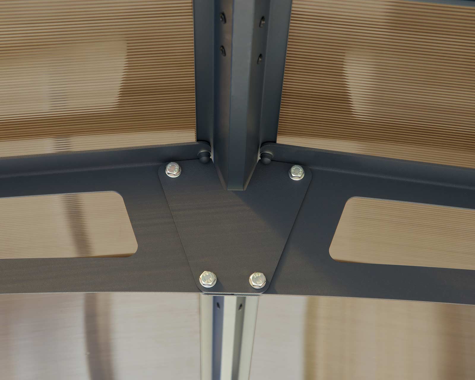 ARCADIA ALPINE 5000 CARAVAN CARPORT 5mx3.6m - Image 5