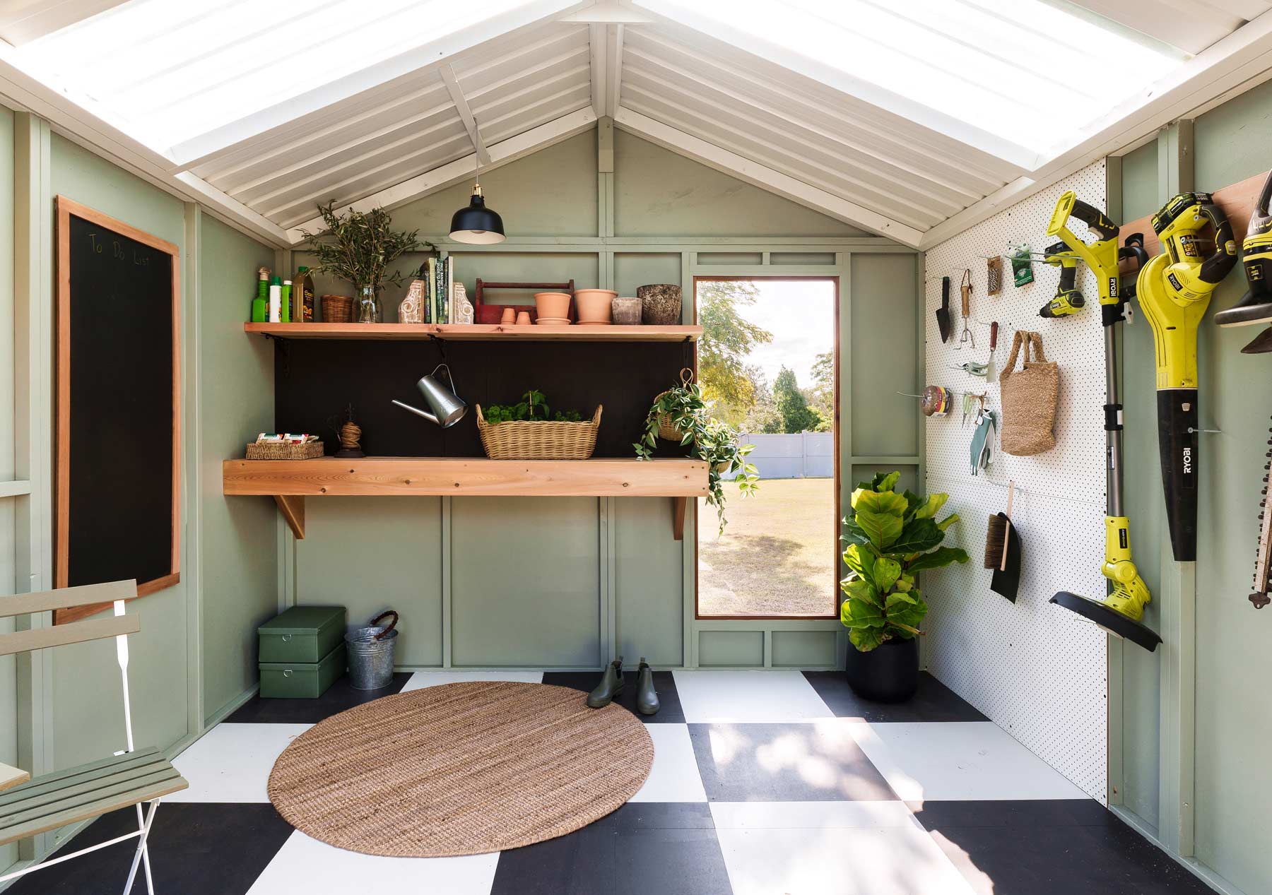 RIDGEVIEW STUDIO 10’x10′ - Image 2