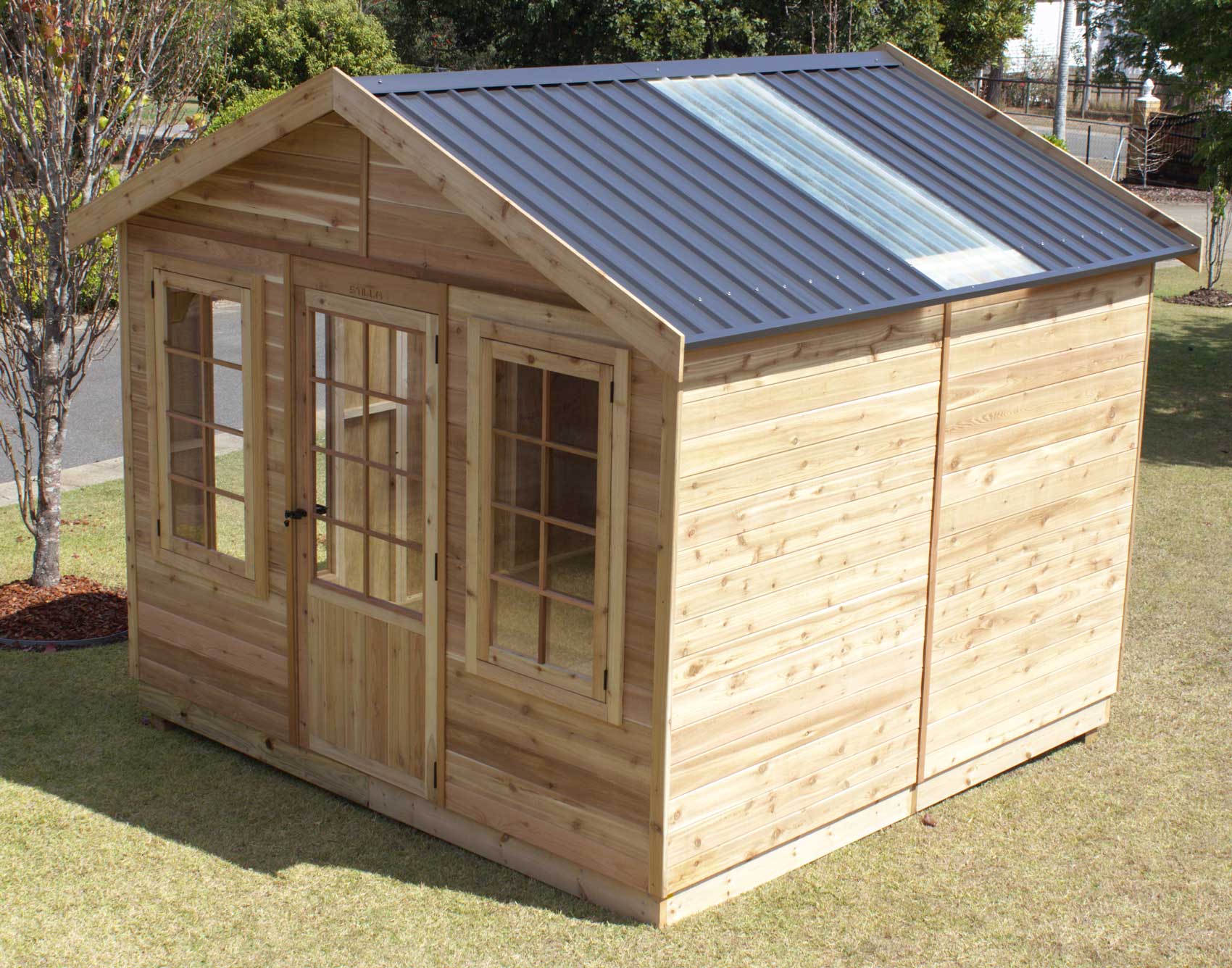 BARAKULA STUDIO 10’x10′ - Image 3