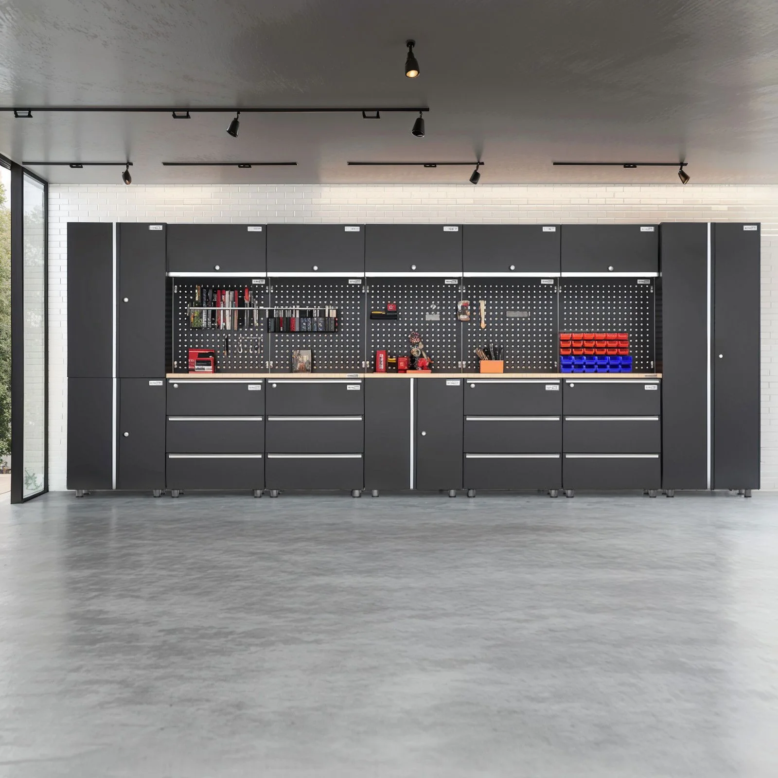 UltraTools 4740mm x 500mm x 1870mm Black Workshop Garage Storage Cabinet Set